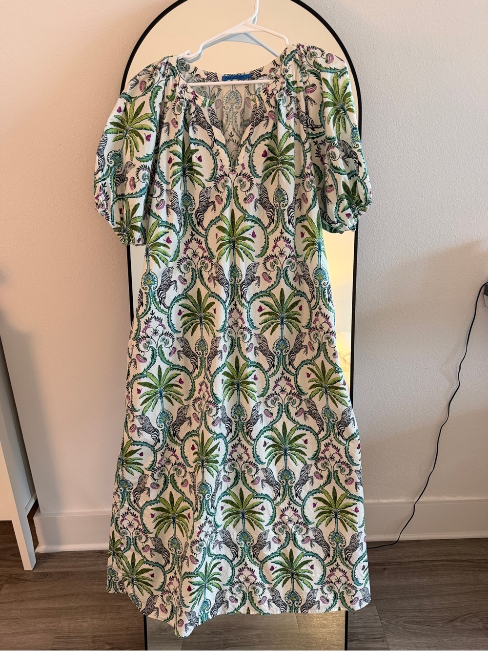 J. McLaughlin White Maxi Dress with Green Palm Motif - Picture 3 of 7